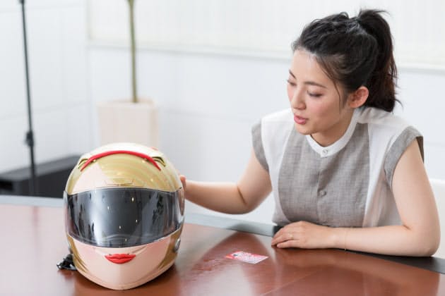 福田彩乃 大好きな車とシュレッダー 共通点は Nikkei Style 福田彩乃 大好きな車とシュレッダー 共通点は Nikkei Style
