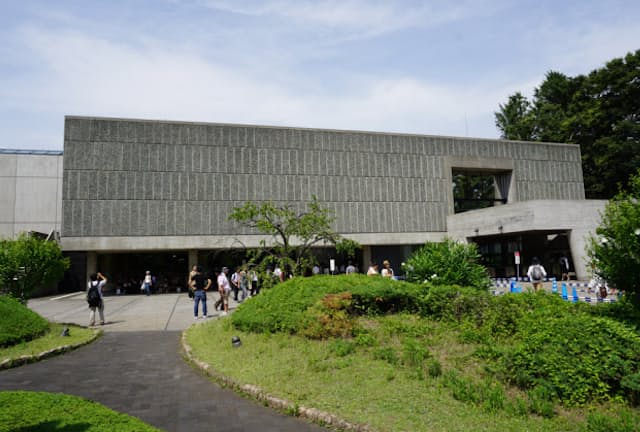 2016年7月、世界遺産登録が決まった国立西洋美術館の本館。1959年に開館した。主にフランスで活躍した建築家、ル・コルビュジエ（1887－1965年）が設計した