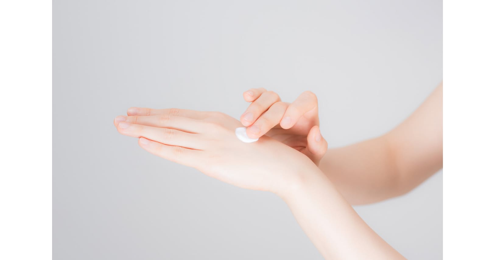 汗疱が悪化したら皮膚科へ ステロイド塗り保湿 Nikkei Style 汗疱が悪化したら皮膚科へ ステロイド塗り保湿 Nikkei Style