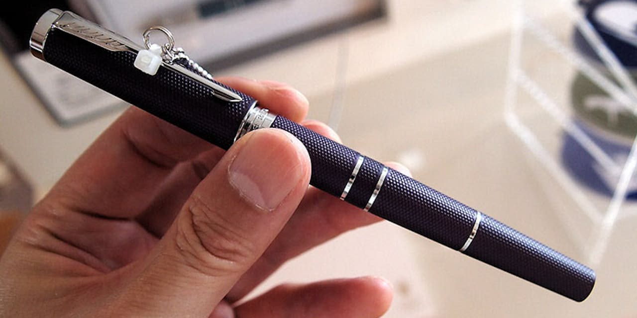 ボールペンでも万年筆でもなく パーカーの第5世代 Nikkei Style ボールペンでも万年筆でもなく パーカーの第5世代 Nikkei Style
