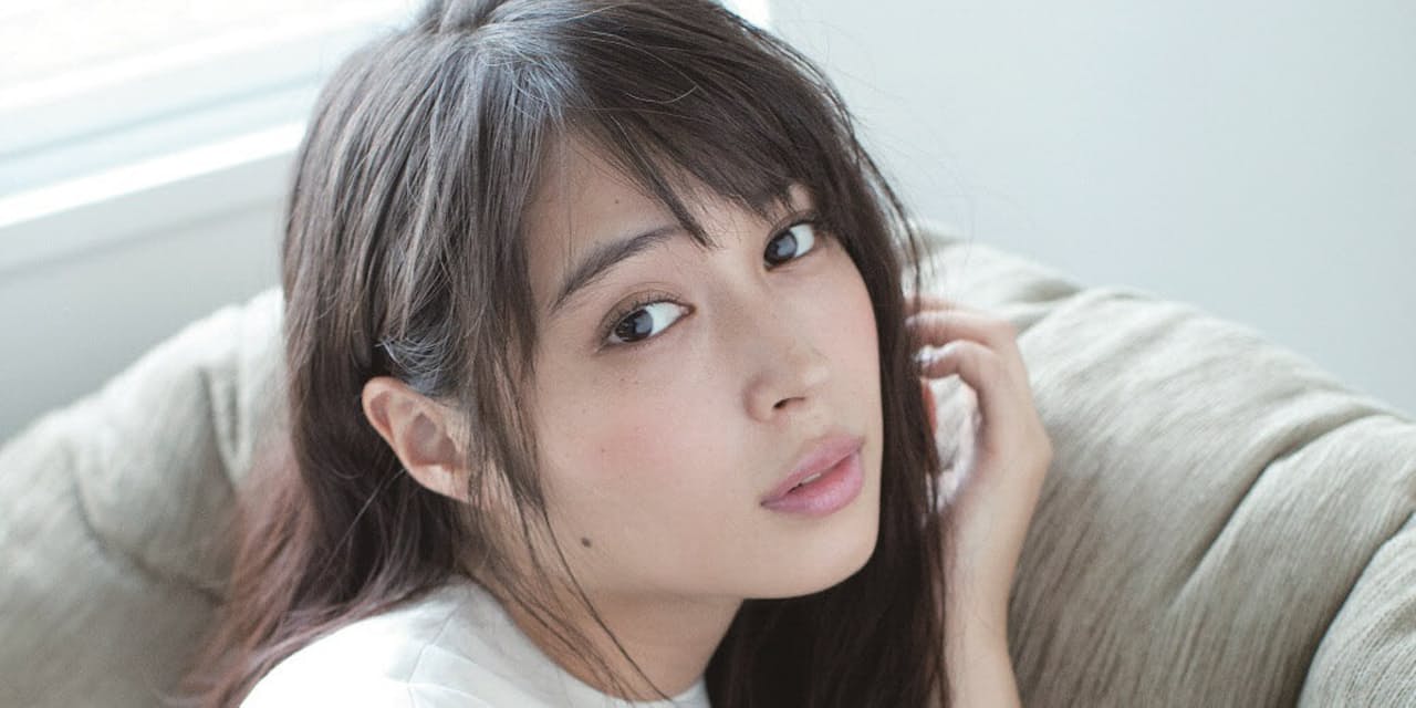 広瀬アリス 主演映画2作に舞台 女優として飛躍へ Nikkei Style 広瀬アリス 主演映画2作に舞台 女優として飛躍へ Nikkei Style