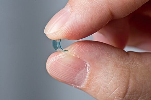 眠るときだけのコンタクト 朝起きたらメガネ要らずに Nikkei Style