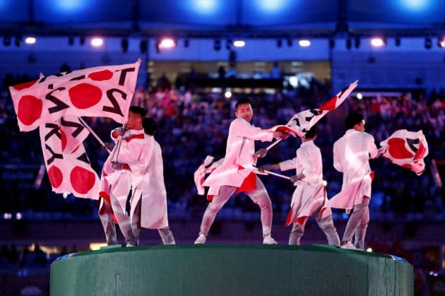 リオ閉会式で称賛 逃げ恥 で話題の振付師mikiko Nikkei Style リオ閉会式で称賛 逃げ恥 で話題の振付師mikiko Nikkei Style