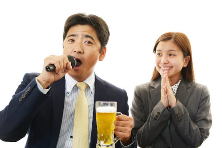 カラオケで気分スッキリには 科学的根拠があった Nikkei Style カラオケで気分スッキリには 科学的根拠があった Nikkei Style