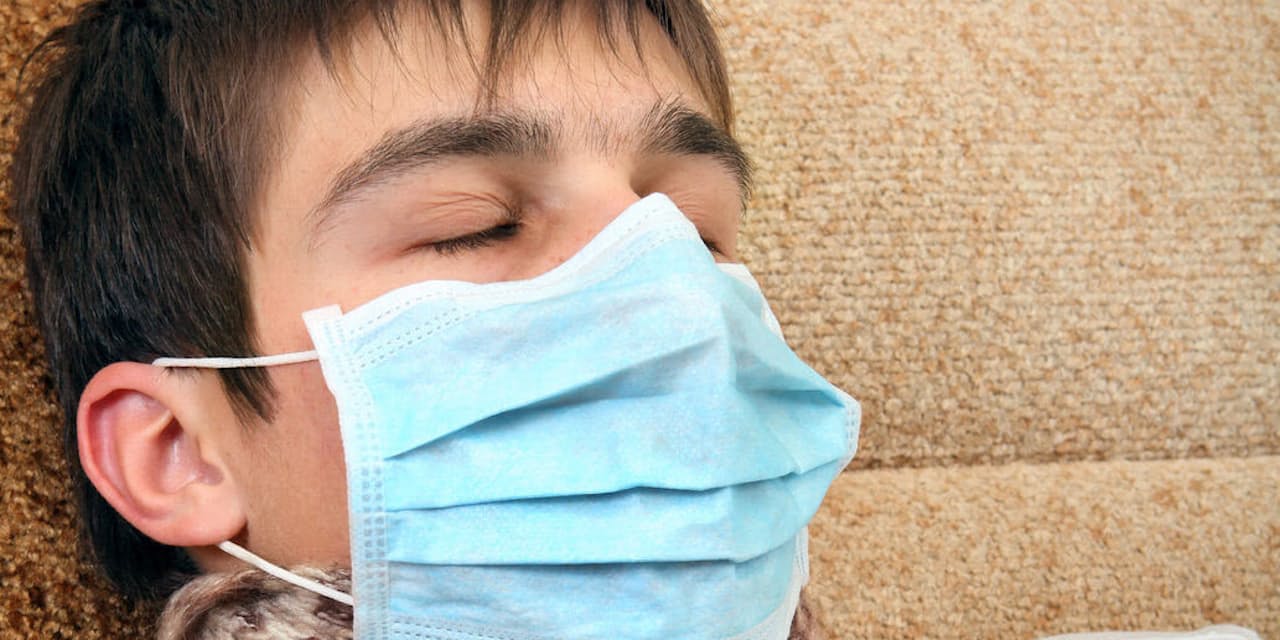風邪をひくのは睡眠中 免疫低下に加湿 安眠で対抗 Nikkei Style 風邪をひくのは睡眠中 免疫低下に加湿 安眠で対抗 Nikkei Style
