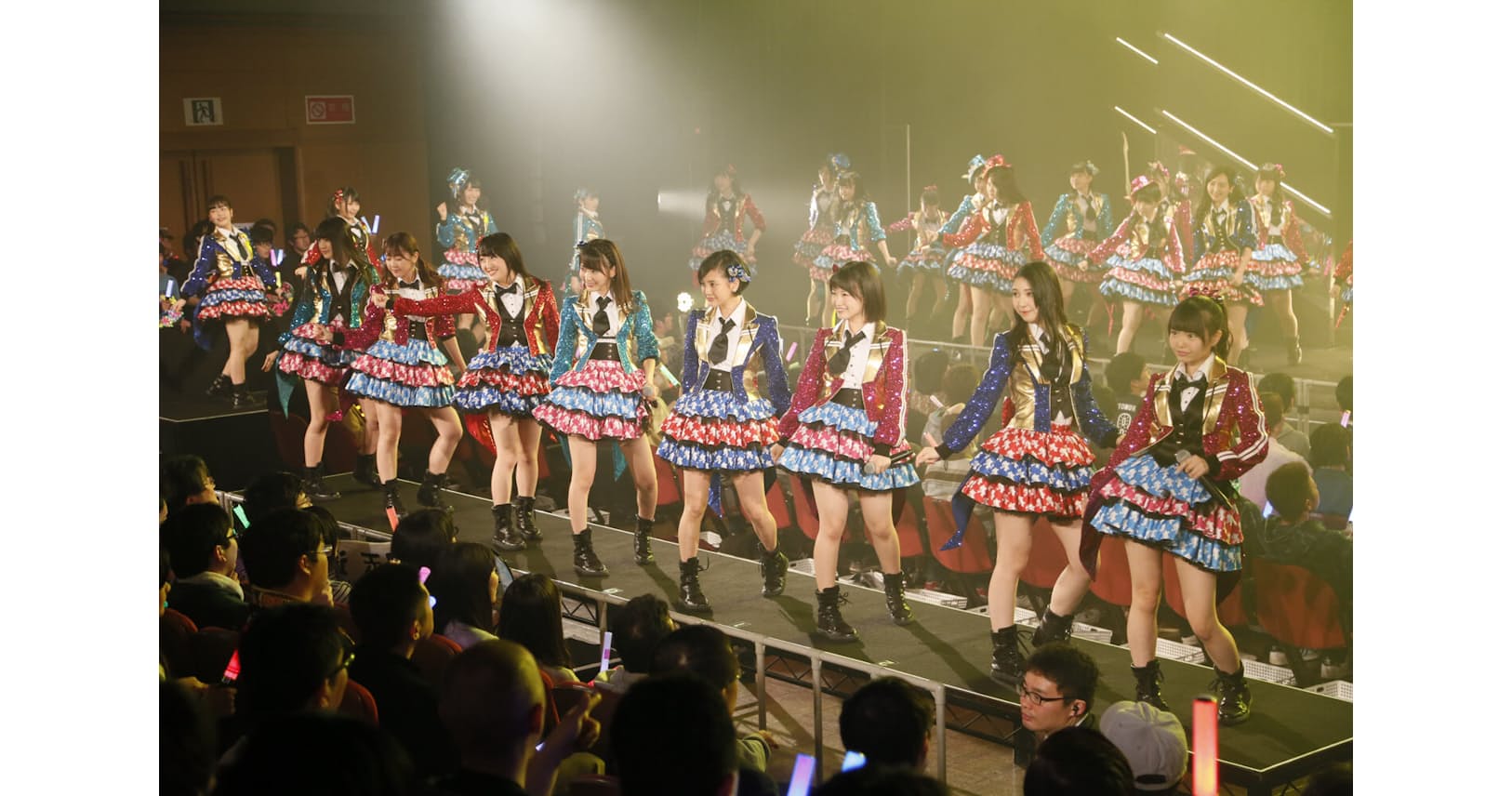 Hkt48 ライブに独自の魅力 指原莉乃が曲目リスト Nikkei Style Hkt48 ライブに独自の魅力 指原莉乃が曲目リスト Nikkei Style