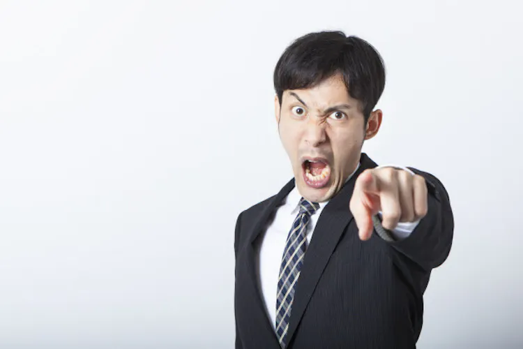 相手を怒らせる 余計なひと言 を封じ込める方法 Nikkei Style 相手を怒らせる 余計なひと言 を封じ込める方法 Nikkei Style