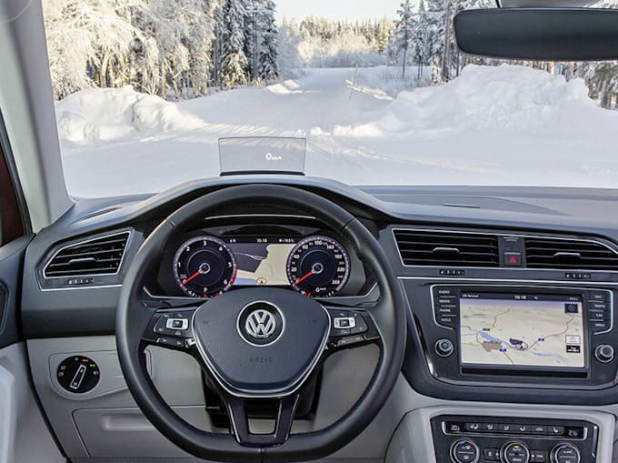 独vw 透明なフロントウインドー用デフォッガーを提供 日本経済新聞