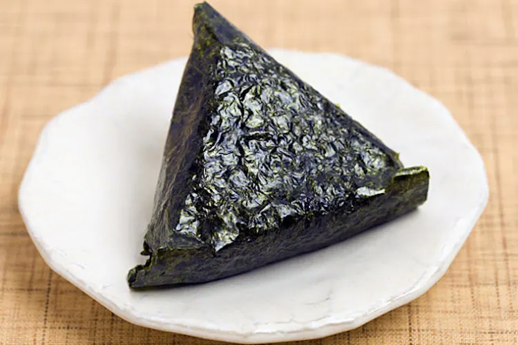 コンビニの おにぎり温めますか 常識か非日常か Nikkei Style コンビニの おにぎり温めますか 常識か非日常か Nikkei Style