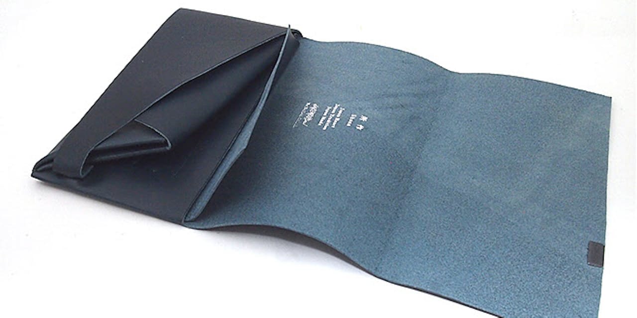 厚さ7ミリ超薄 ミニでもカード14枚 一芸長財布6選 Nikkei Style