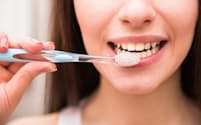 歯ブラシだけだと約40%も歯垢が残るって、知っていました？（c）Vadim Guzhva-123rf