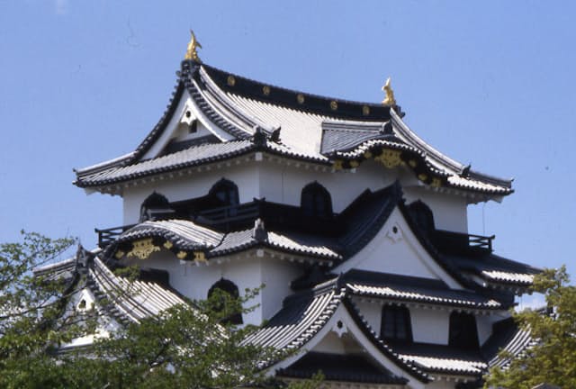 彦根城は関ケ原の戦い後に徳川家の西国対策として築城（彦根市提供）