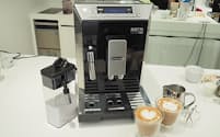 フルスペックの全自動コーヒーマシン「エレッタ カプチーノ トップ ECAM45760B」。レギュラーコーヒーからミルクメニューまで豊富なバリエーションのコーヒーを抽出できる