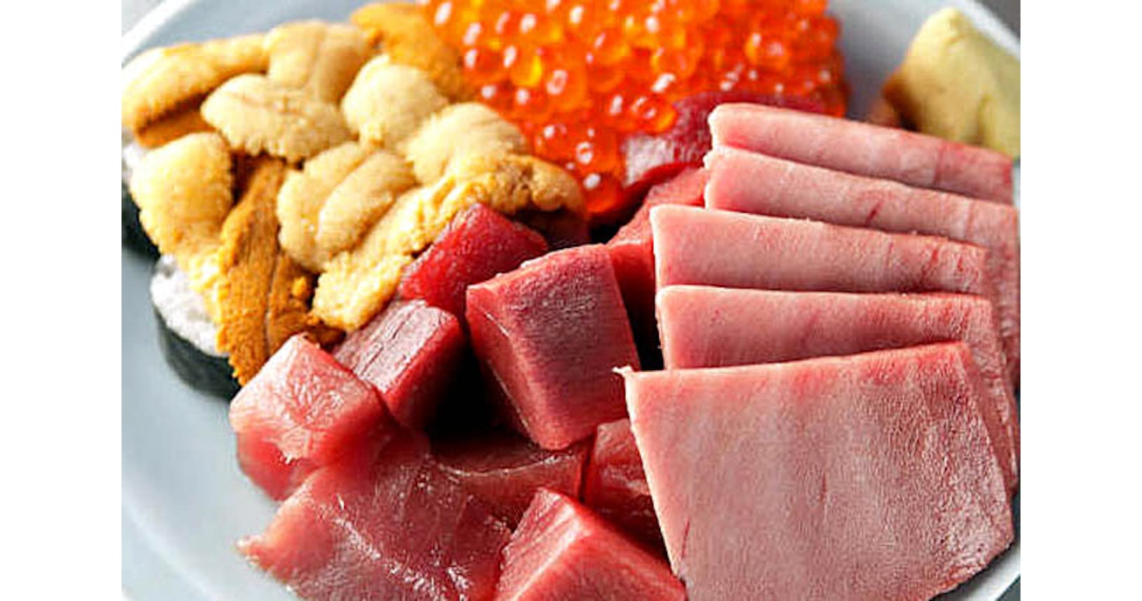 大阪最高峰 立ち飲み ウニ イクラ マグロ山盛り Nikkei Style 大阪最高峰 立ち飲み ウニ イクラ マグロ山盛り Nikkei Style