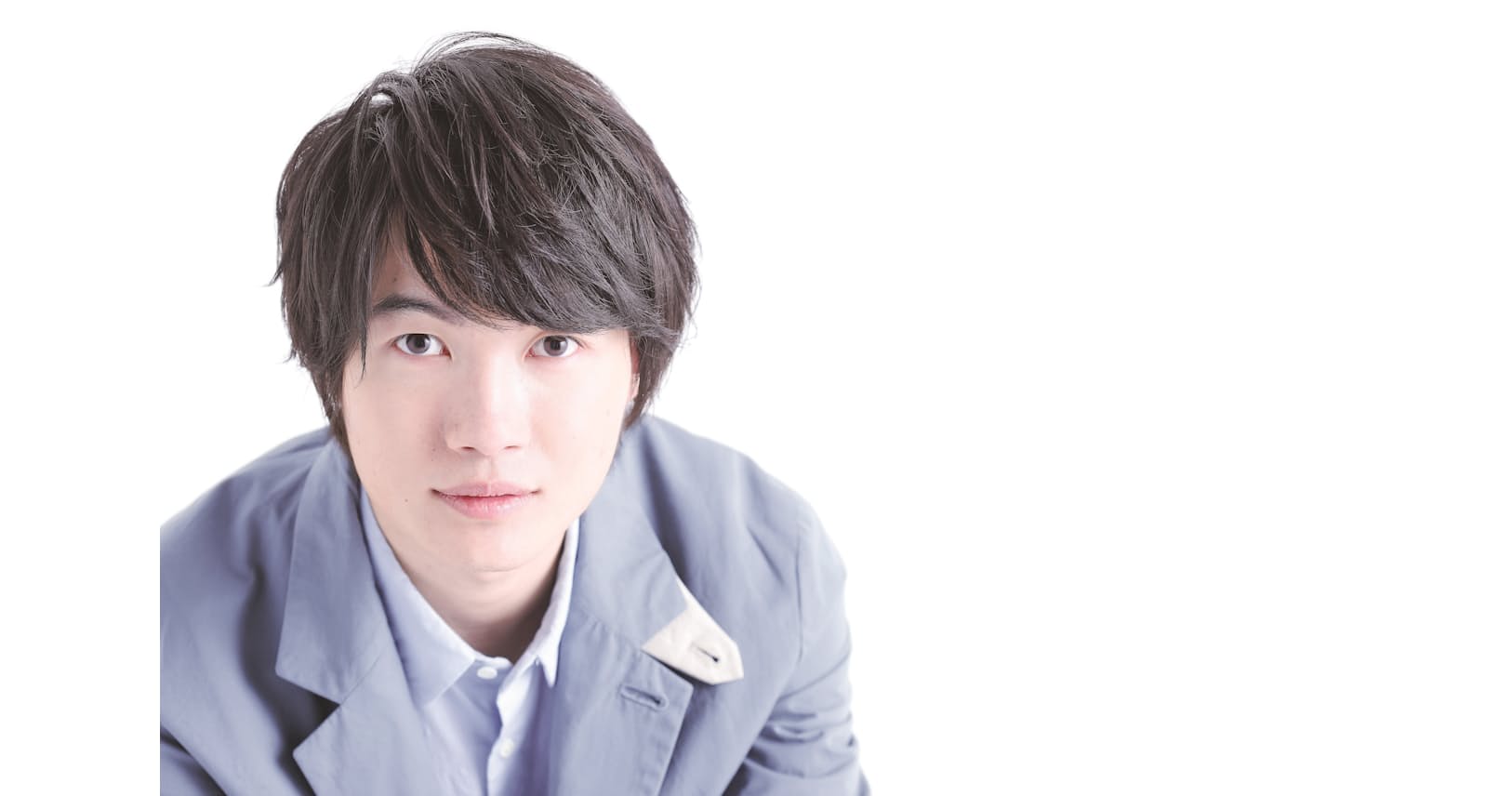 R Eq5i3gig9r M R Eq5i3gig9r M