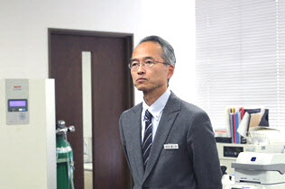 金子先生は「広尾学園は最新の実験機器を備えている」と話す。