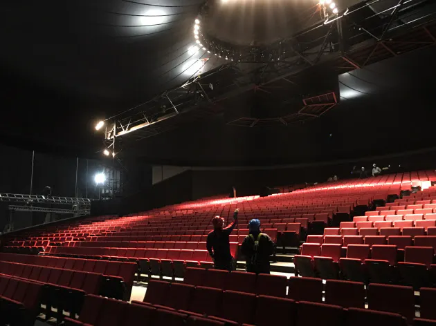 客席が360度回転 新機軸の劇場オープン 相次ぐワケ Nikkei Style 客席が360度回転 新機軸の劇場オープン 相次ぐワケ Nikkei Style