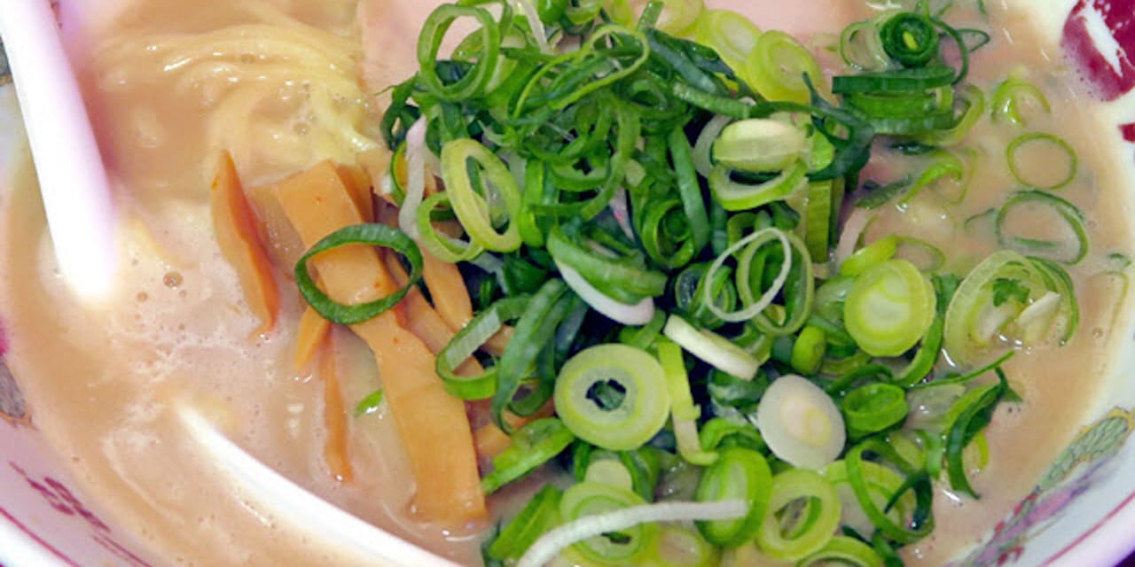 ご当地ラーメン 京都ドロドロ 笠岡鶏肉 インドは グルメクラブ Nikkei Style