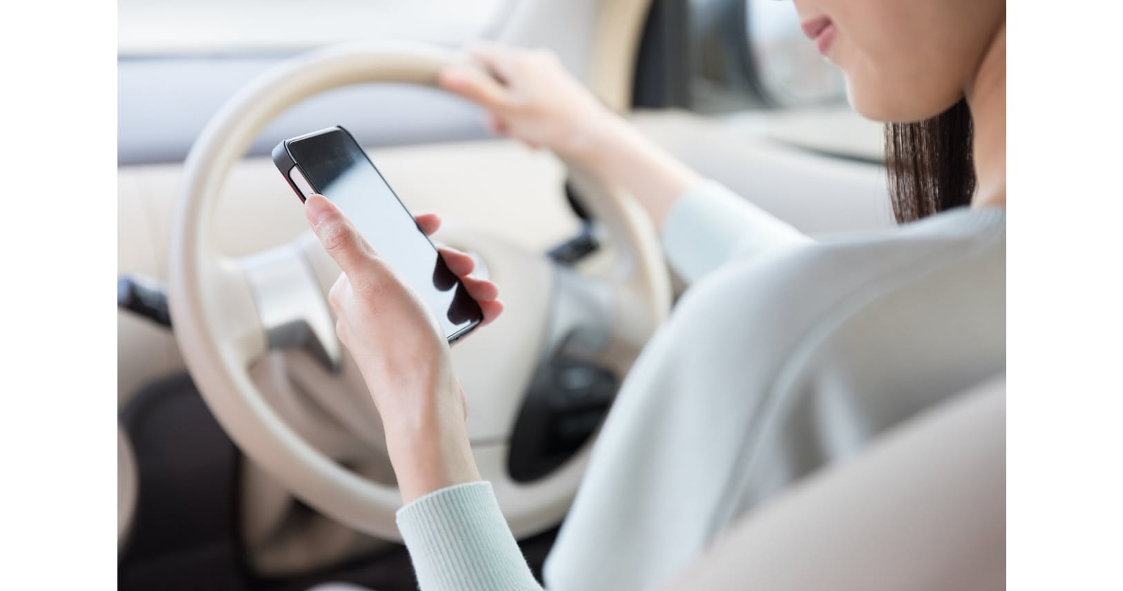 音楽 ナビ 車でスマホ 安全 快適支える3アイテム Nikkei Style 音楽 ナビ 車でスマホ 安全 快適支える3アイテム Nikkei Style