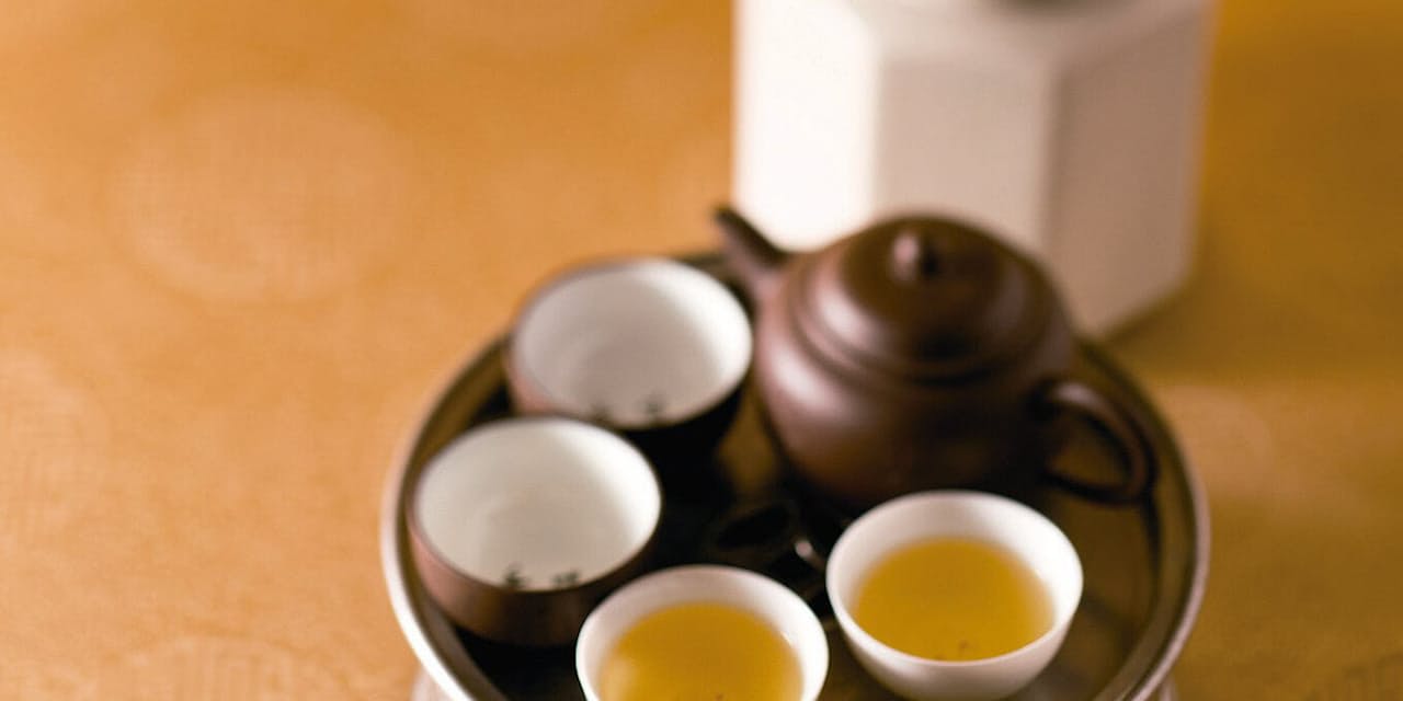 香りでリラックス ダイエット効果も 烏龍茶の飲み方 Nikkei Style 香りでリラックス ダイエット効果も 烏龍茶の飲み方 Nikkei Style