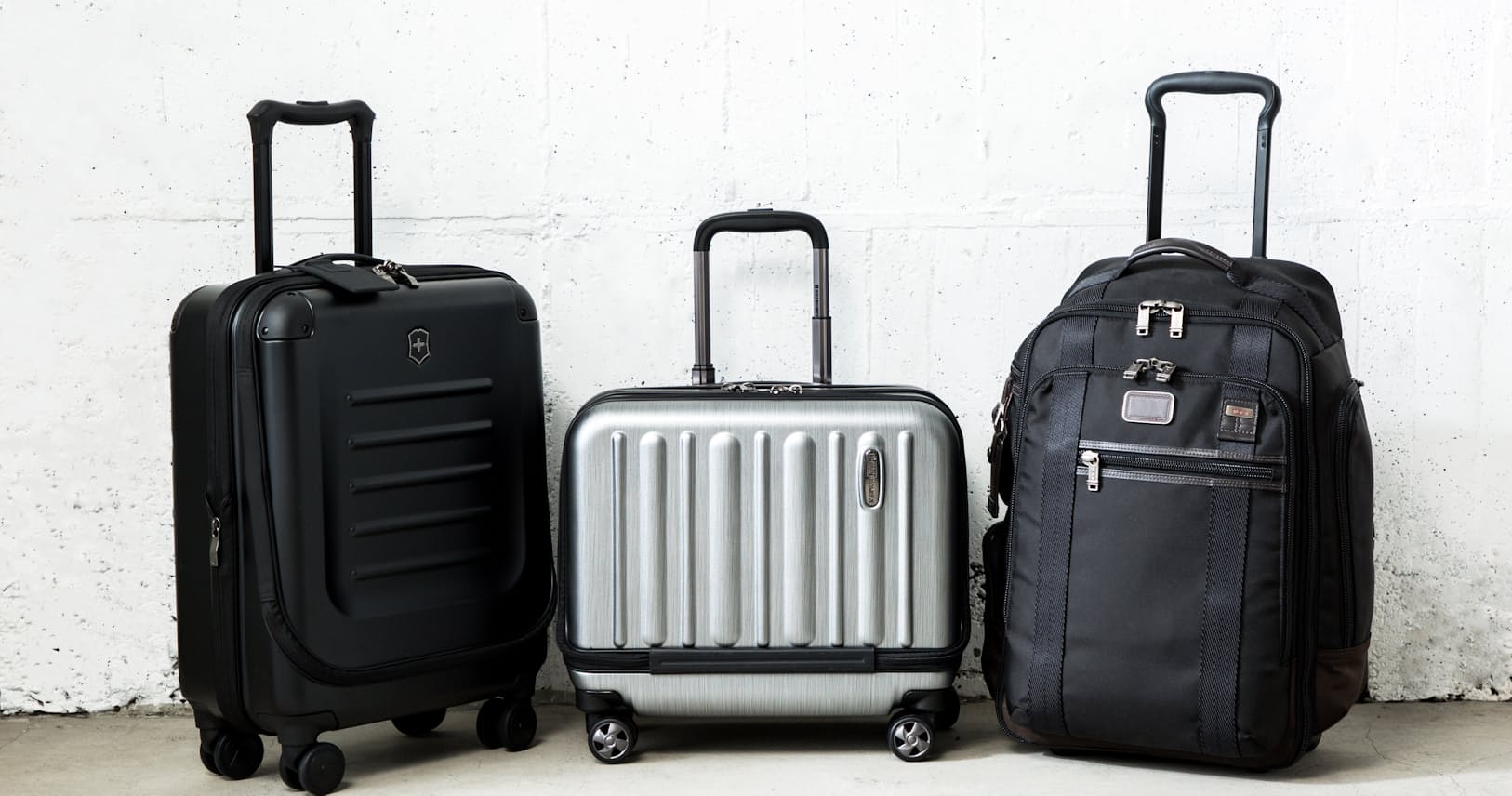 出張族2つ目の選択 前開きpc収納 小型キャリー Nikkei Style 出張族2つ目の選択 前開きpc収納 小型キャリー Nikkei Style