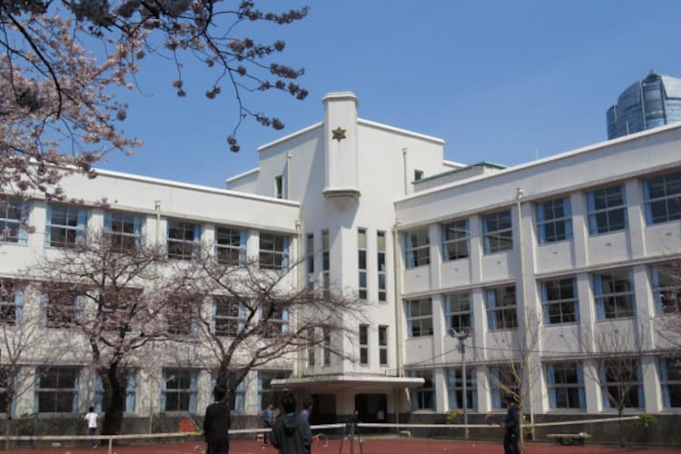 男子御三家 麻布の自由過ぎる校風 茶髪もスカートも 相撲取りも気にせず Nikkei Style 男子御三家 麻布の自由過ぎる校風 茶髪もスカートも 相撲取りも気にせず Nikkei Style