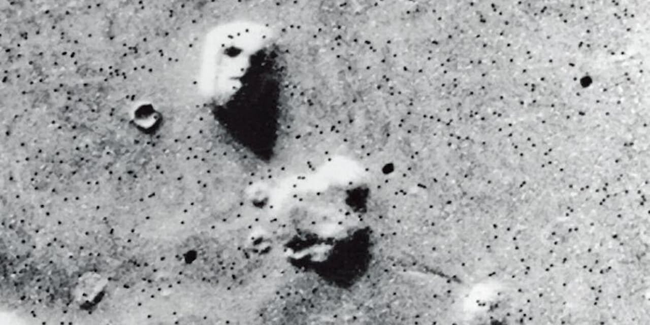 宇宙人はいるのか 火星で見つかった 怪現象 Nikkei Style 宇宙人はいるのか 火星で見つかった 怪現象 Nikkei Style