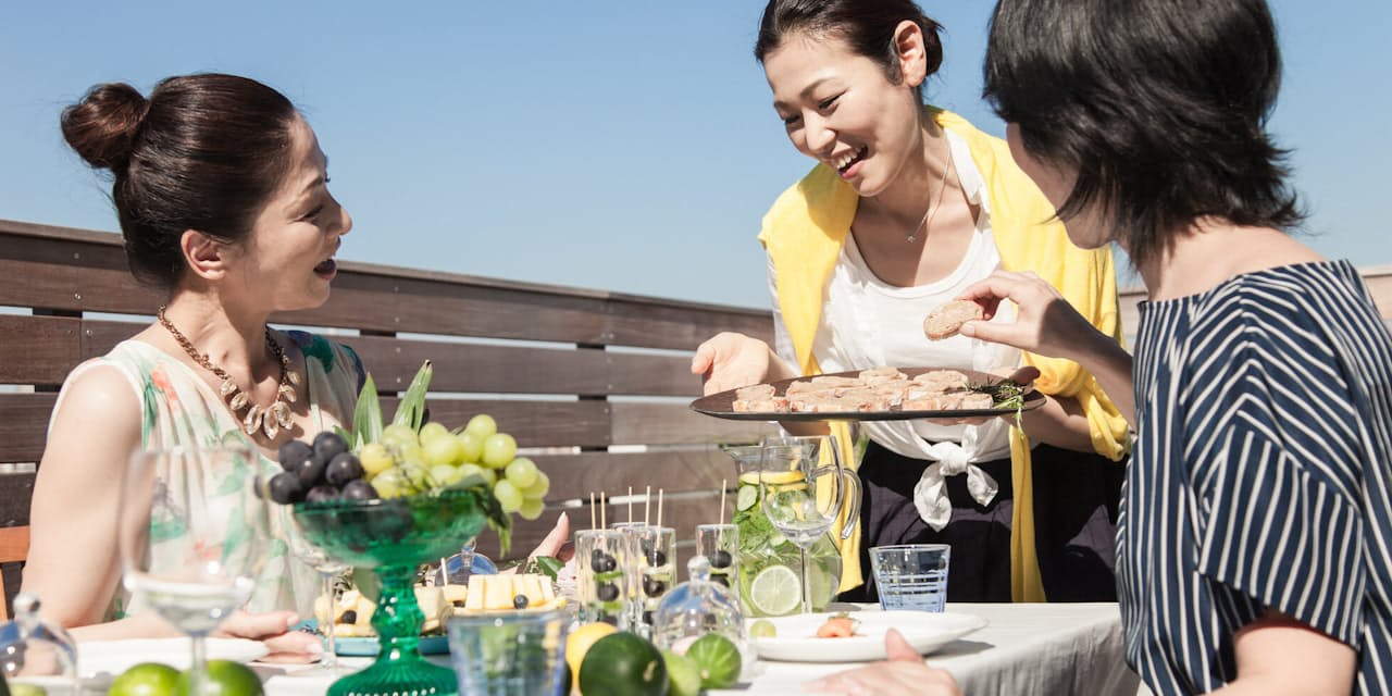 やばい の意外な使い方 無難な受け答えに重宝 出世ナビ Nikkei Style