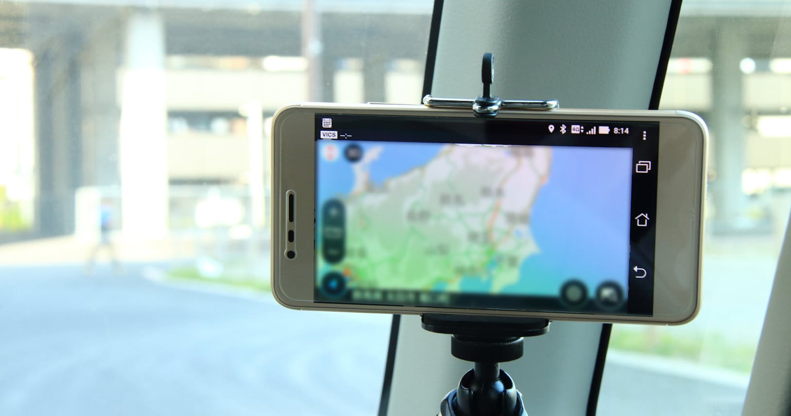 スマホでナビ 最新地図に渋滞情報 弱点はトンネル Nikkei Style スマホでナビ 最新地図に渋滞情報 弱点はトンネル Nikkei Style