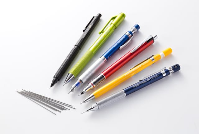 「学生の筆記具」という印象が強かったシャープペンシルだが、最近、大人の間で人気が高まっている