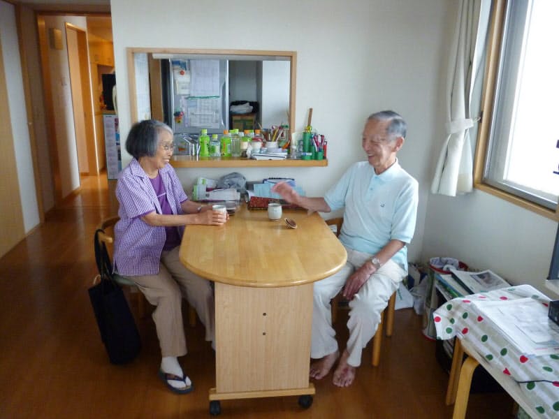 終の棲家 どう選ぶ 種類多く複雑な高齢者施設 Nikkei Style 終の棲家 どう選ぶ 種類多く複雑な高齢者施設 Nikkei Style