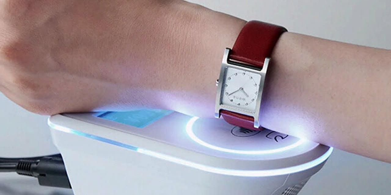 Ascii Jp 腕時計型edyユニット イーマネーバンド を衝動買い 1 2