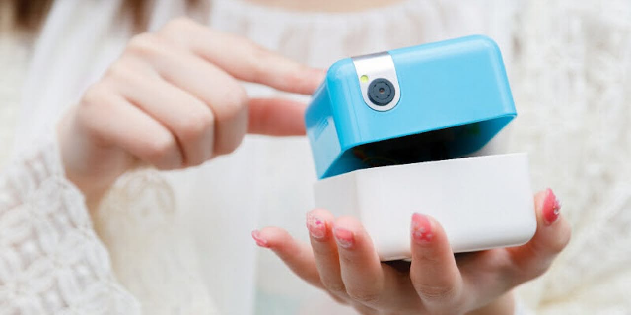 自撮りなら 撮って 一緒に出かけたい小型ロボ Nikkei Style