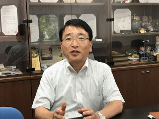 早稲田大学高等学院の本杉秀穂学院長