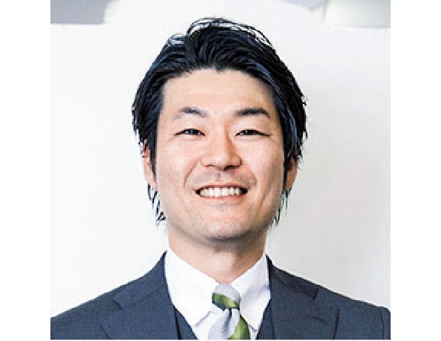 がっちり肩 猫背 体型に合ったスーツ選びのコツ Nikkei Style がっちり肩 猫背 体型に合ったスーツ選びのコツ Nikkei Style