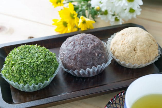 お彼岸のおはぎ 半ごろし か みなごろし か Nikkei Style お彼岸のおはぎ 半ごろし か みなごろし か Nikkei Style