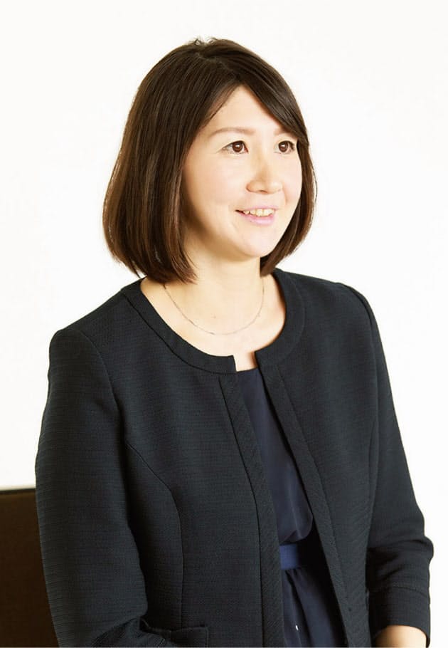 大丈夫 仕事の身だしなみ 女性はココを見ている Nikkei Style 大丈夫 仕事の身だしなみ 女性はココを見ている Nikkei Style