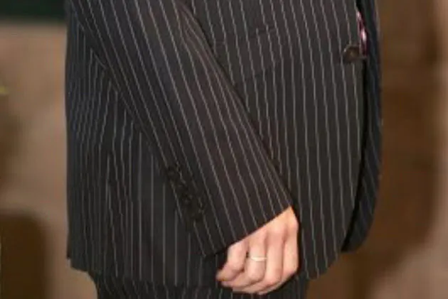 明暗分けるスーツの着こなし 5つのポイントで決める Nikkei Style 明暗分けるスーツの着こなし 5つのポイントで決める Nikkei Style