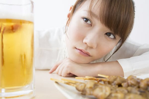 原因は遺伝子 酒乱になる人とならない人 何が違う Nikkei Style 原因は遺伝子 酒乱になる人とならない人 何が違う Nikkei Style