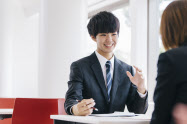 あなたが社員に会ってみたい会社は(PIXTA)