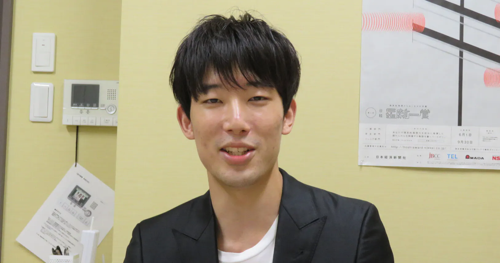弁護士一本でも厳しい 高学歴芸人 なぜ続々と 東大院生のあの芸人 弁護士と Nikkei Style