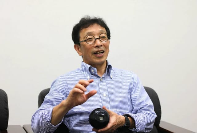 カシオ計算機アドバイザリー・エンジニアの伊部菊雄氏