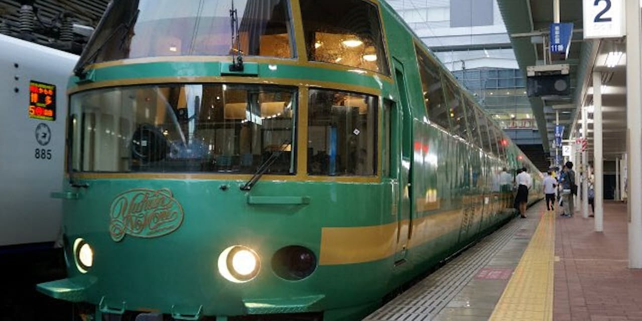 苦肉の 九州ノロノロ特急 誕生 歓迎したのは訪日客 Mono Trendy Nikkei Style