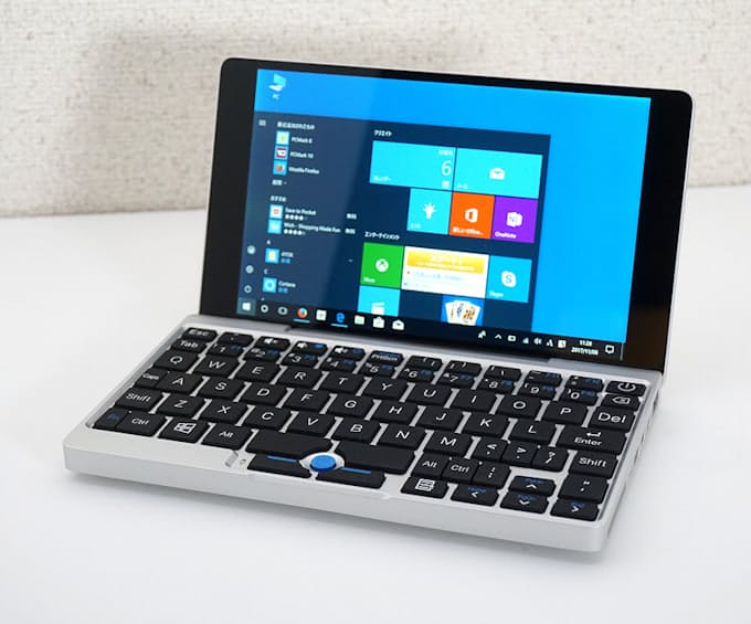 超小型なのに高性能 新書サイズのノートpcを試す 日本経済新聞