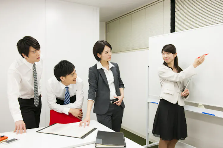 相手の共感を呼ぶ言葉選び 体のパーツに絡める Nikkei Style 相手の共感を呼ぶ言葉選び 体のパーツに絡める Nikkei Style