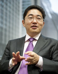 渡辺秀和氏