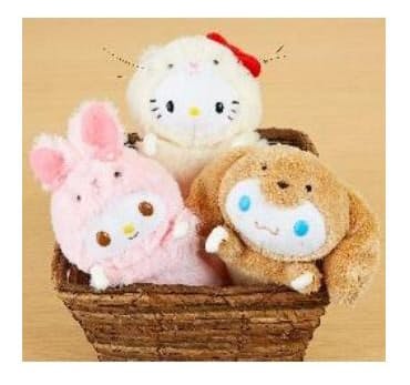 サンリオ Zoopy とコラボの ハローキティ などぬいぐるみ型 Iphone カバー3種を発売 日本経済新聞