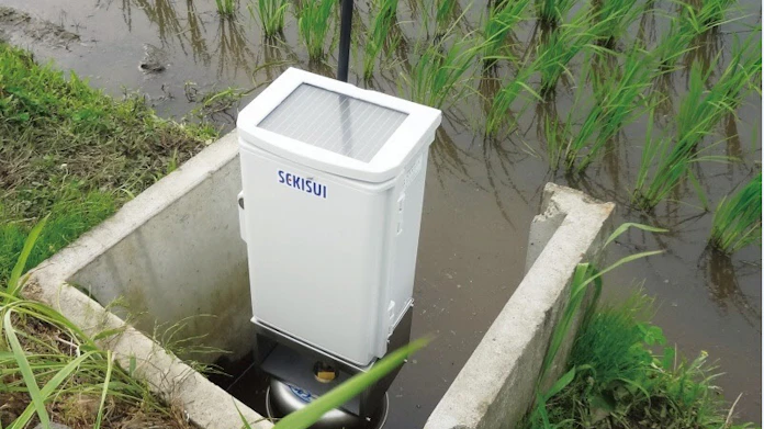 太陽電池で自立動作する水田用自動給水栓 積水化学 日本経済新聞