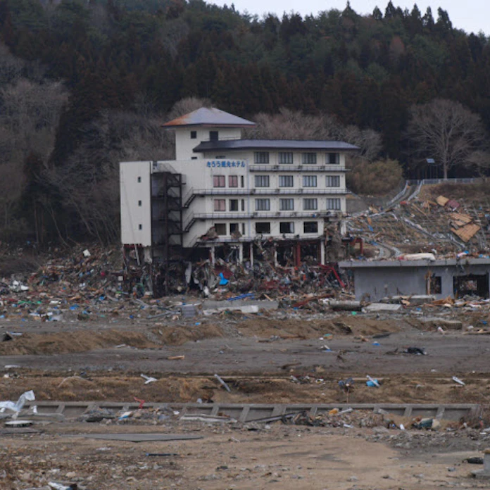 鉄筋コンクリートの建物は津波に強かった 日本経済新聞