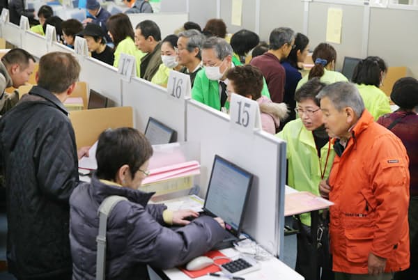 所得税制の見直しは家計や働き方にも影響が大きい。 写真はイメージ 所得税制の見直しは家計や働き方にも影響が大きい。 写真はイメージ